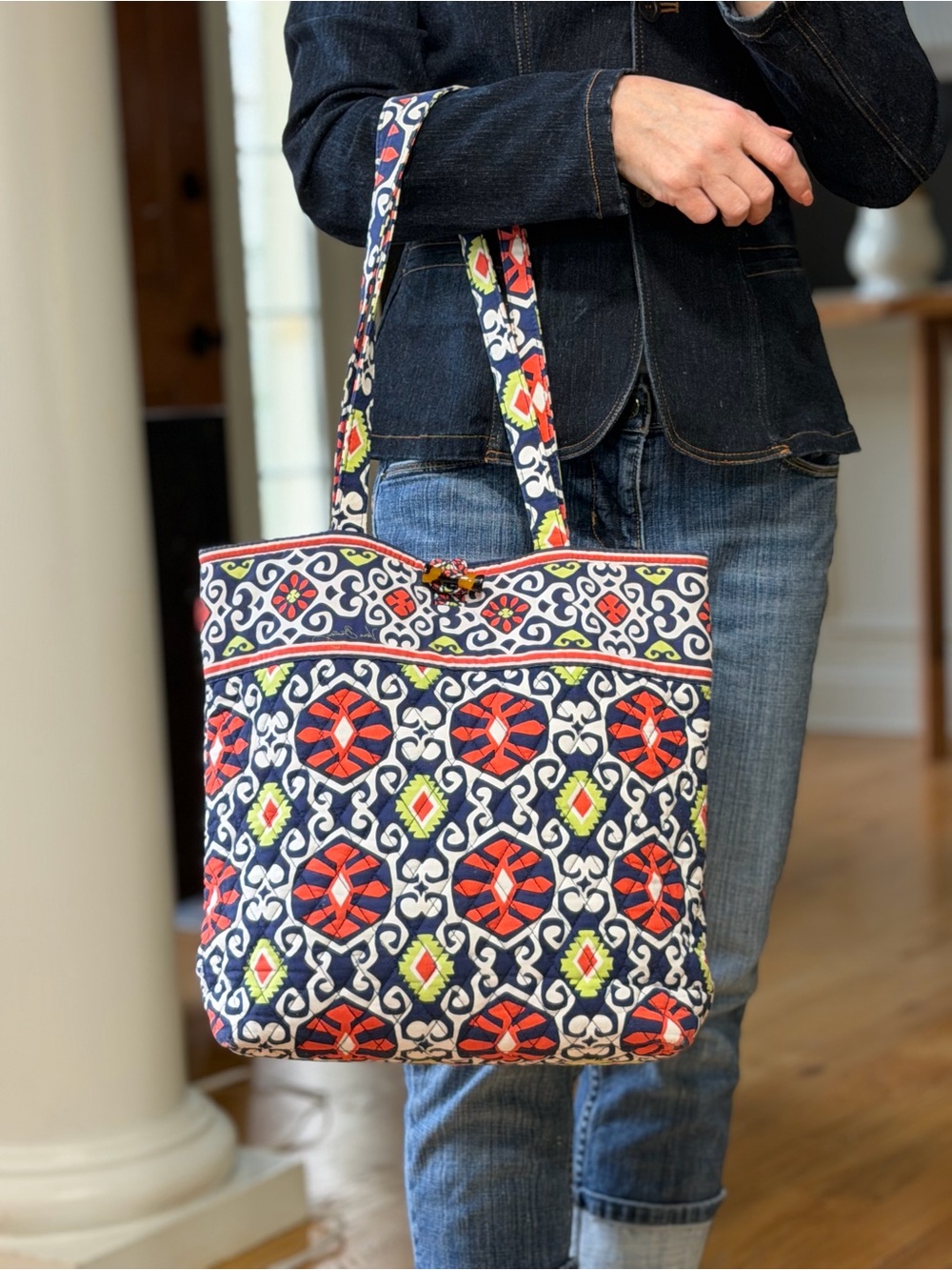 Vera Bradley 2010’s Boho Retired Lime’s‎ Up Tote Bag (VGUC)